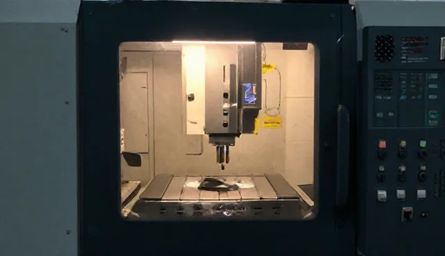 CNC加工中心使用与维护建议